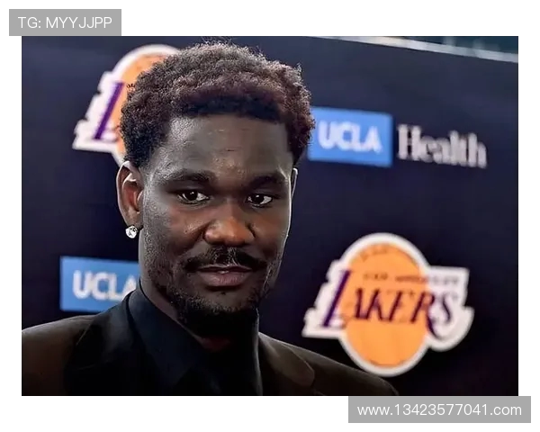 艾顿:无论场上球员是谁 我们全力以赴为球队拼搏